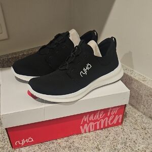 Ryka Black and White Sneakers for Woman